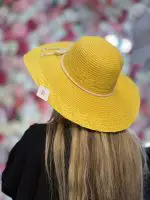 کلاه ساحلی با بند کنفی