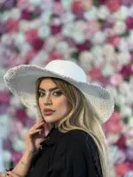 کلاه ساحلی با بند کنفی