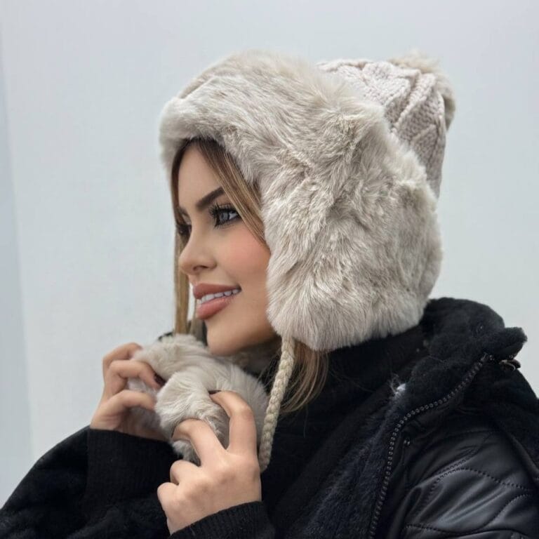 کلاه منگوله دار کریسمسی
