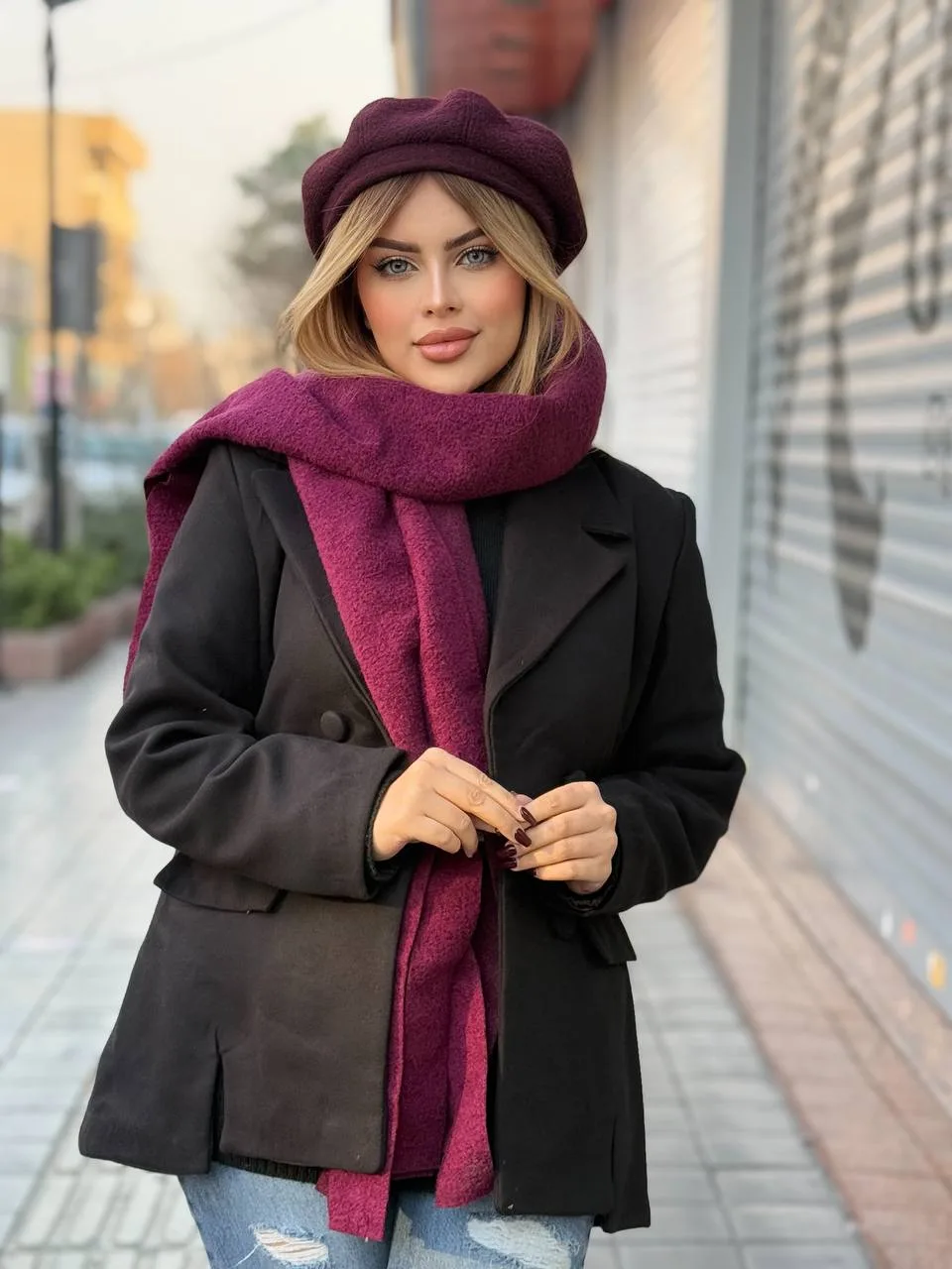 IMG_20241225_223600_878 ست برت فوتر و شال فوتر آلبالویی