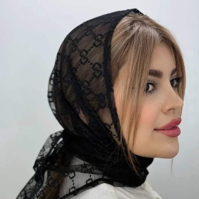 اسکارف سه گوش مارک