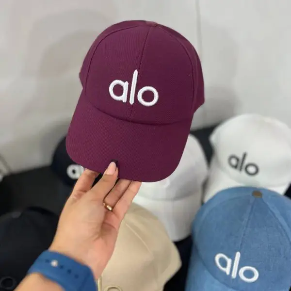 کلاه بیسبالی کتان گلدوزی alo