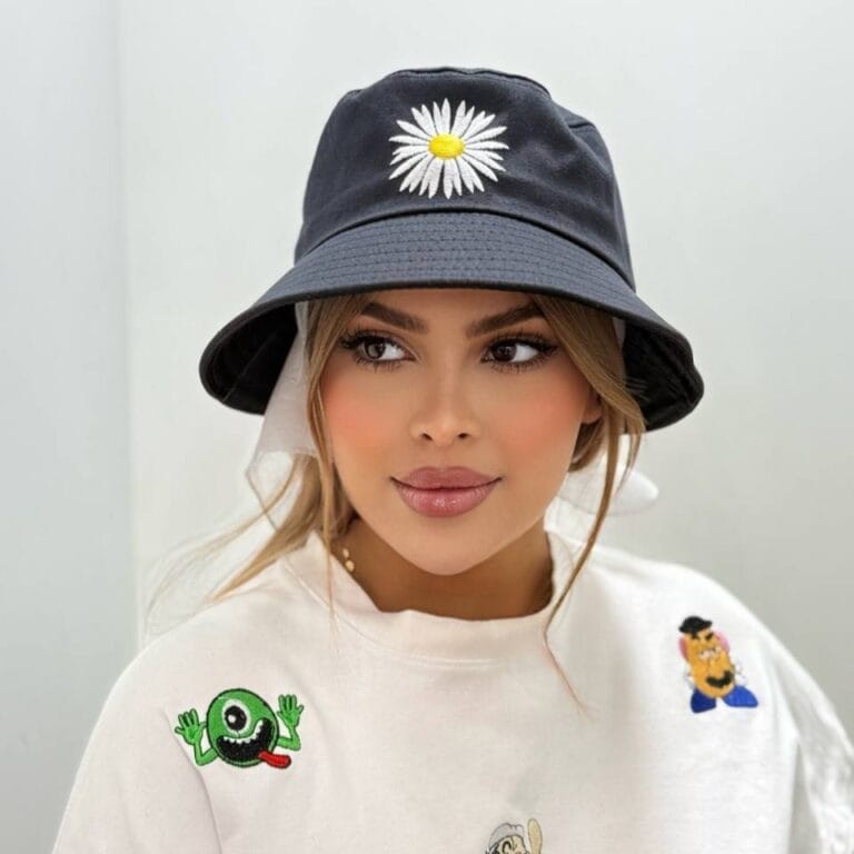 کلاه باکت کتان گلدوزی بابونه