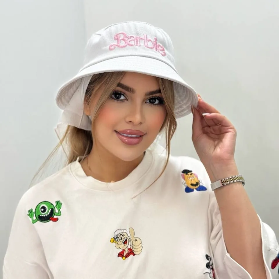 IMG_20250416_122022 کلاه باکت گلدوزی باربی