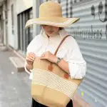 ست کیف و کلاه ساحلی راه راه