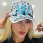 کلاه بیسبالی جین آبرنگی طرح W