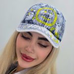 خرید کلاه بیسبالی جین آبرنگی استیکر لبخند (happy)