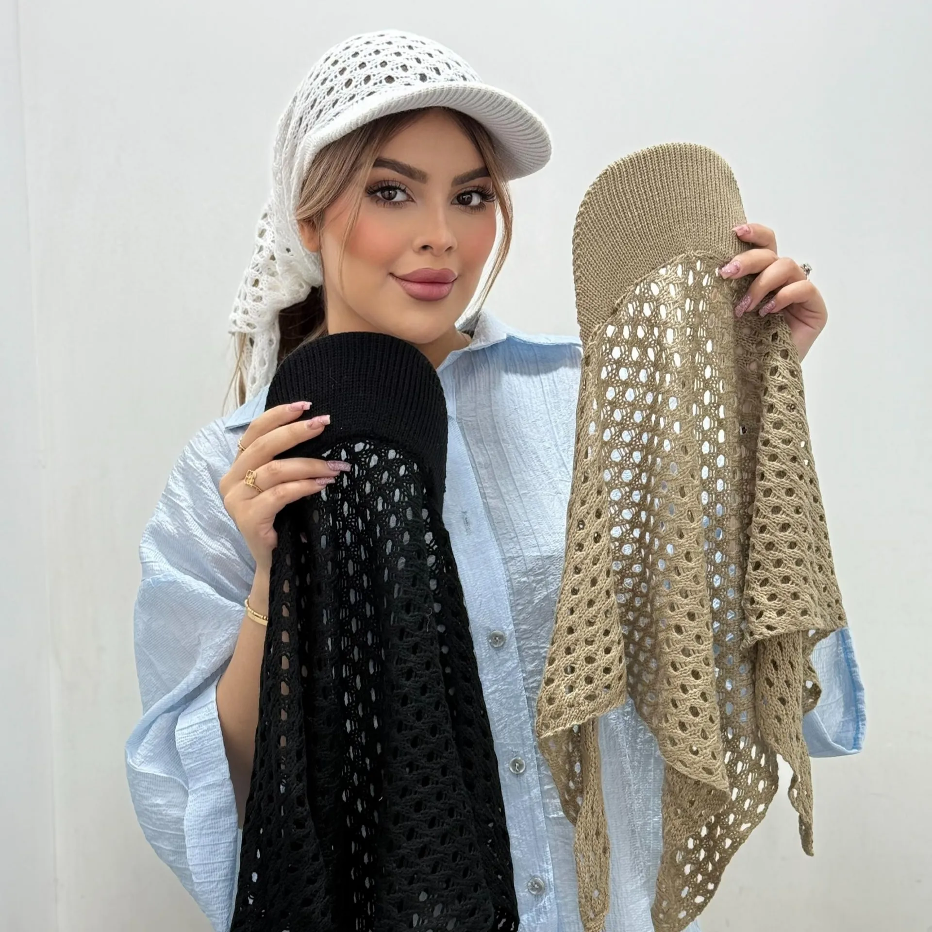 دورگ نقاب دار قلاب بافی
