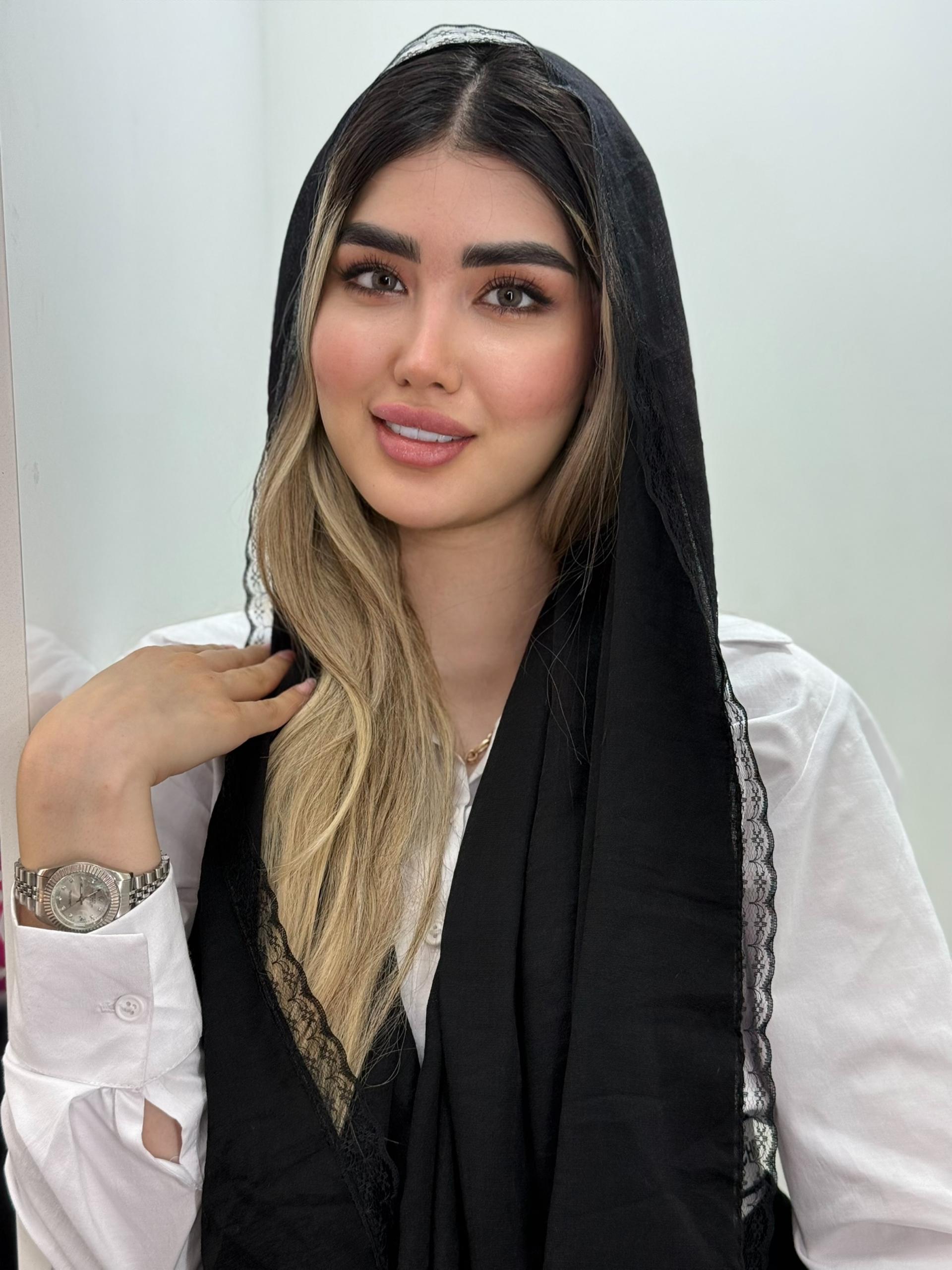 شال حاشیه گیپور مشکی 3 شال حاشیه گیپور مشکی